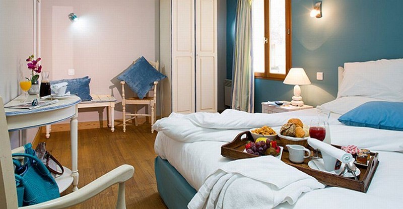 Hôtel Restaurant Les Flots Bleus