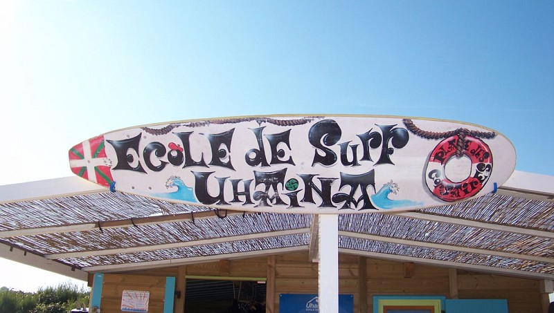 Ecole de surf Uhaina