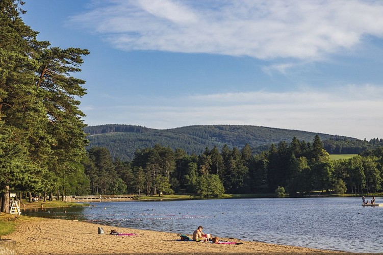 Montagnès lake