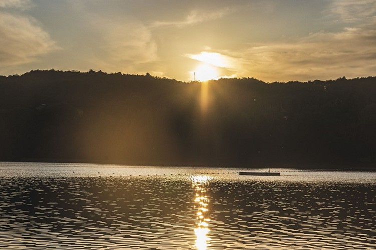 Montagnès lake