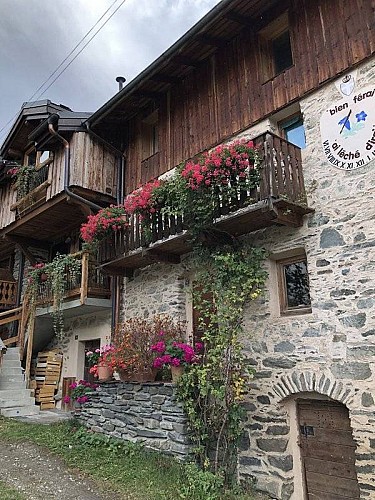 Le hameau de Villarnard