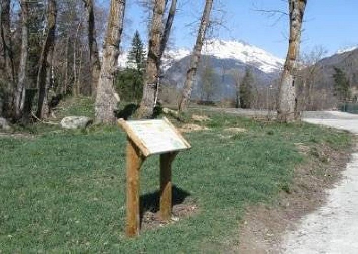 Panneau explicatif de la promenade confort du verger de la Ballastière