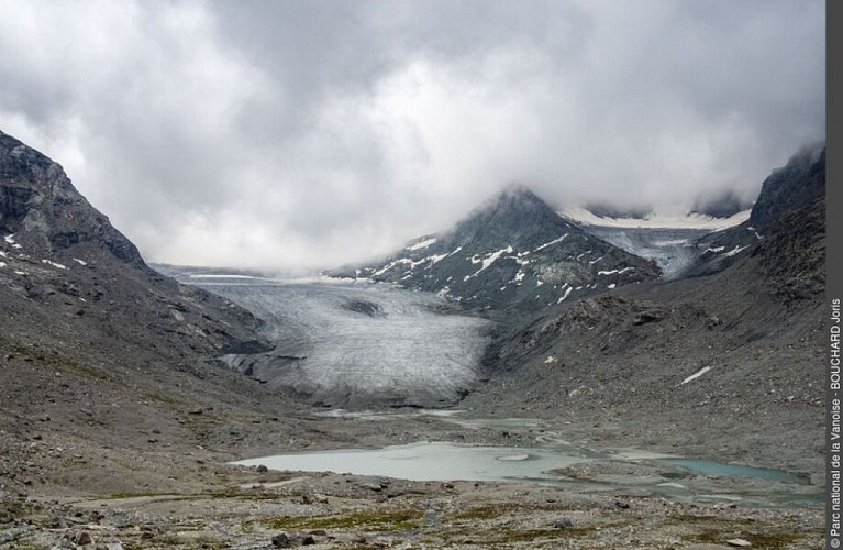 Ambiance sur le glacier du Baounet,  commune de Bessans.