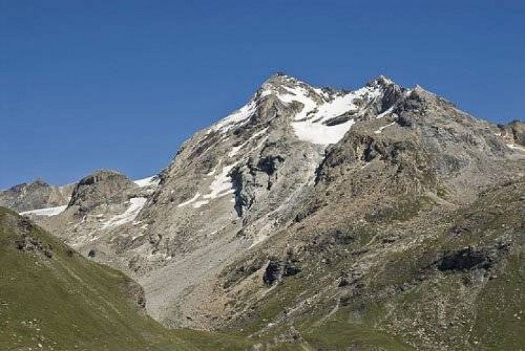 Vue vers la Tsanteleina, Tignes. Vue vers E. (RN de la Grande Sassière)