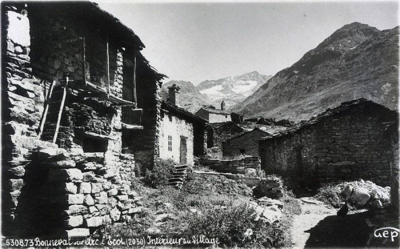 Vue sur le hameau de l'Ecot (1930)