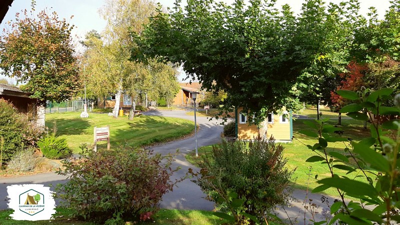 Camping de la Vézénie