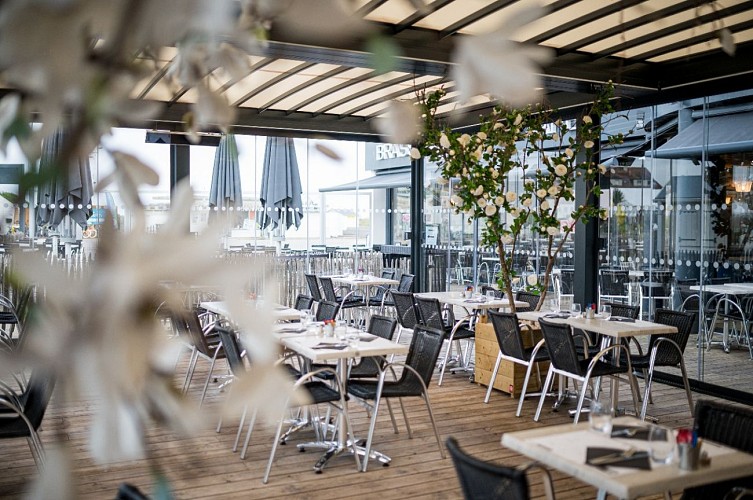 brasserie-l-accostage-pergola