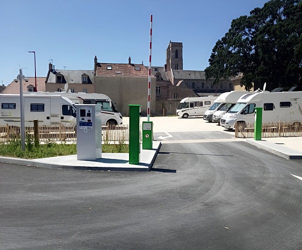 Aire CAMPING-CAR PARK de Lion-sur-mer