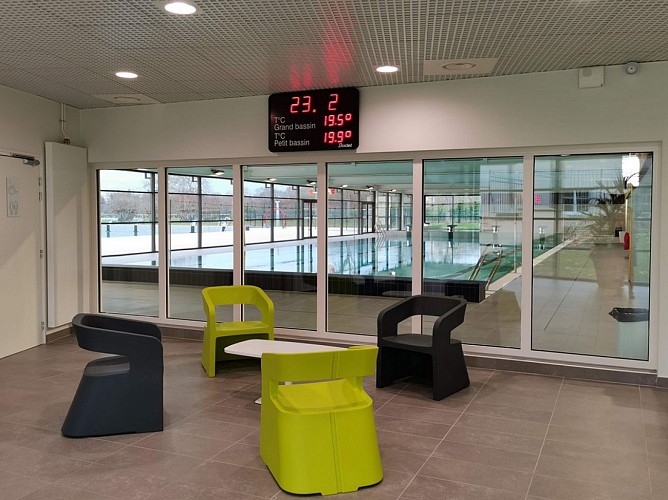 LOI-CSL-Piscine_hall_accueil-20210223©OTI-CG_093425