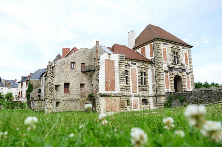 Montroy