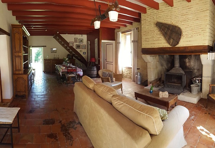 HLOAQU047FS002L5_LGM439_grande14