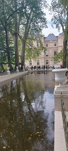 La fontaine Médicis.