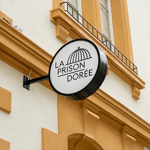Restaurant la prison dorée