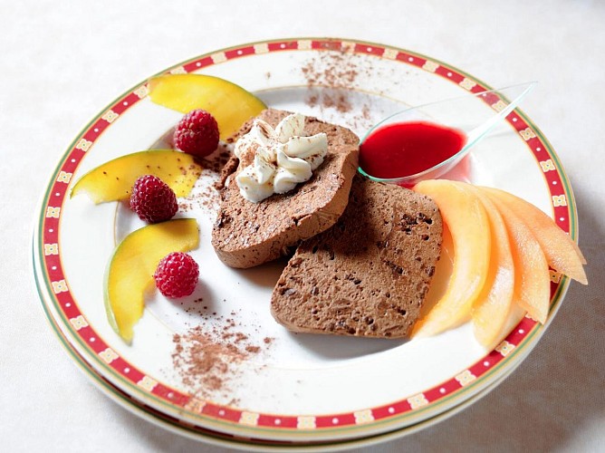 hotel-vernat-restaurant-favars-971949