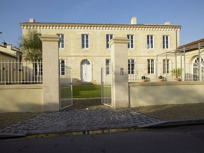 Châteaux Branas et Granins Grand Poujeaux Moulis en Medoc
