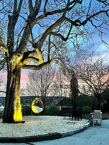 HOTEL BRIVE COUCHER SOLEIL CATALPA