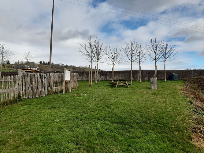 Aire de pique nique Lys