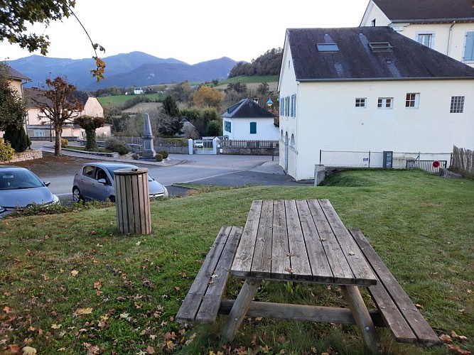 Aire de pique-nique Lys2