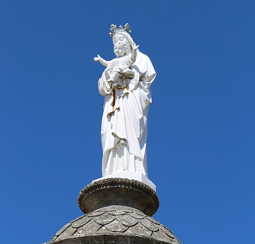 terra-aventura-plassac-randonnee-geocaching-vierge-800x600--blaye-tourisme