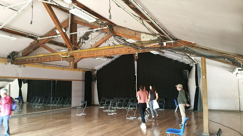 Histoire d’une Gare... (Info http://www.gareautheatre.com)