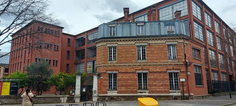 La manufacture des œillets