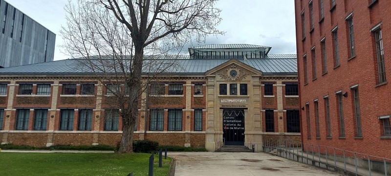 La manufacture des œillets