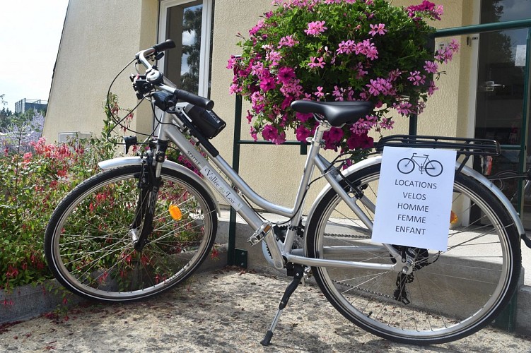 Camping Au Bord du Loir - Le Lude - Location vélo