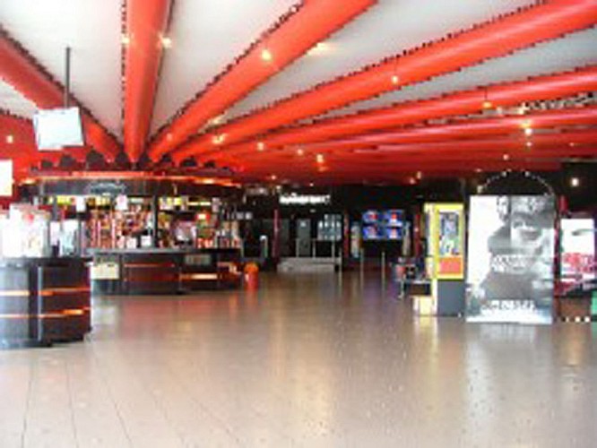 megacgr-stsaturnin-72-el-2