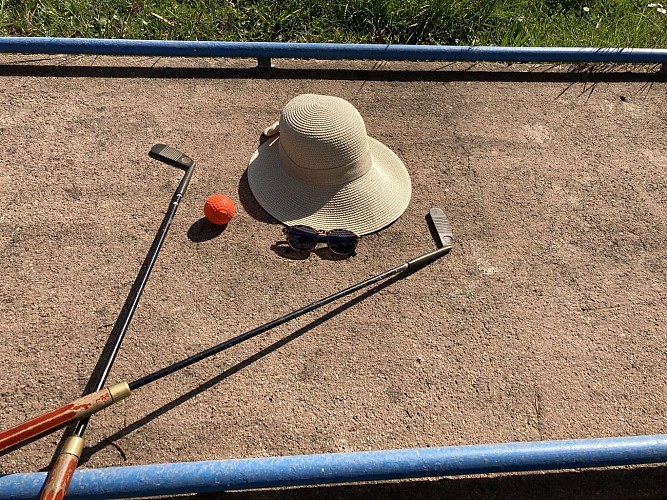 Mini-golf