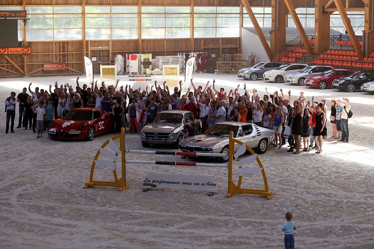 exposition voitures grand hall