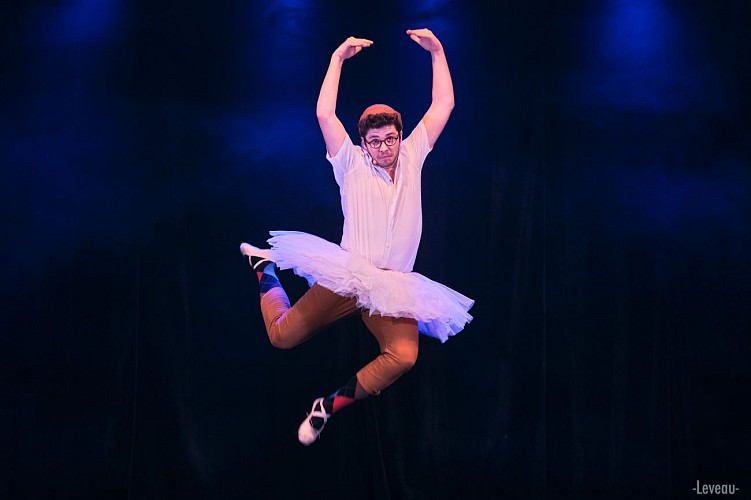 Rémy Balu dans Mode d'Emplois