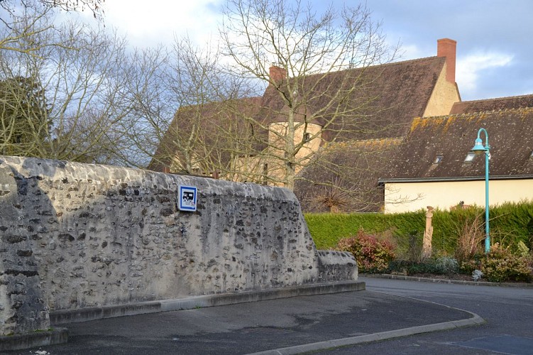 Aire de vidange Camping Car Laigné Saint Gervais