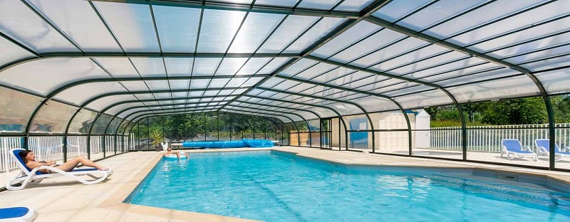 piscine-couverte-camping-sarthe (1)