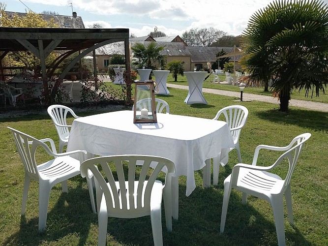 Gîte de groupe Domaine de Meslay - Fyé - parc