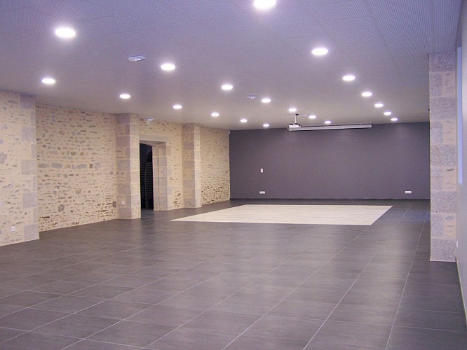 salle-reception-la-marechalerie-gesnes-le-gandelin-72-1