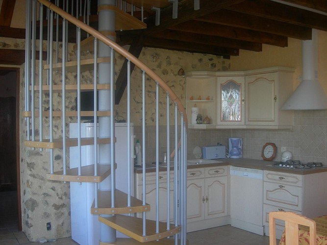 HLO881000350 - DSCN2526