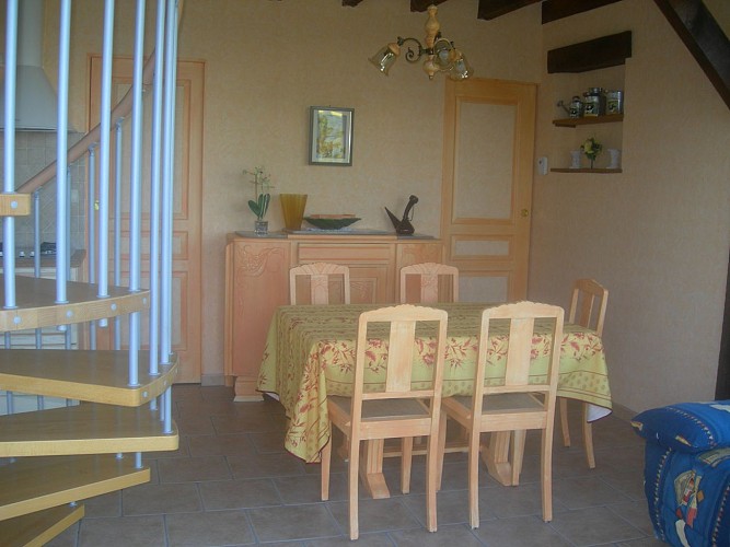 HLO881000350 - DSCN2524