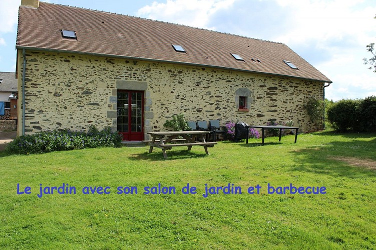 Gîte La Souvelle - Saint-Georges-le-Gaultier - jardin