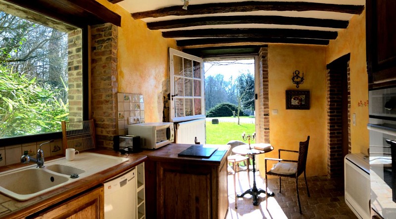 ChateauDeLaBarre-Cottage-Glycine-IMG_4070