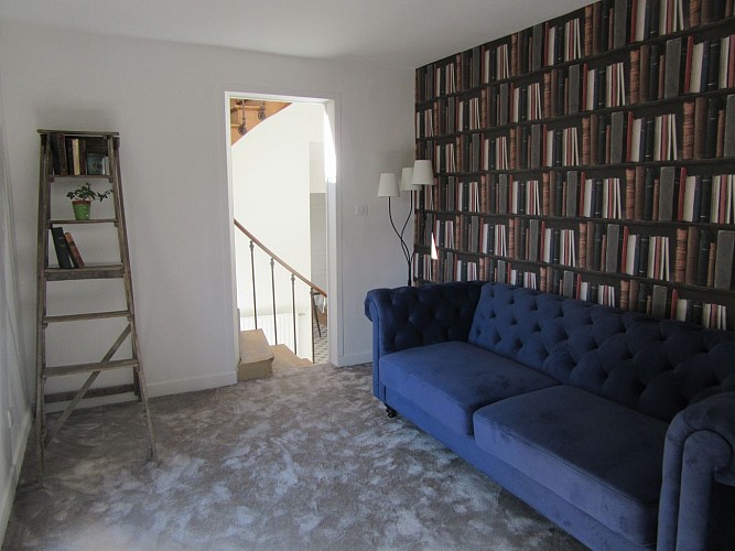 Meublé Le Parc - Maresché - Bibliothèque-bureau vue sur parc