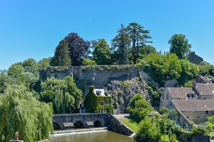 Le refuge des Alpes Mancelles - Fresnay-sur-Sarthe - vue depuis la pièce de vie