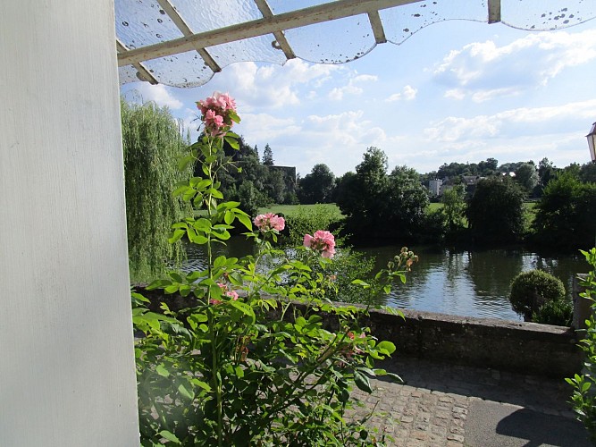 Meublé Le Bourgneuf - Fresnay-sur-Sarthe - extérieur