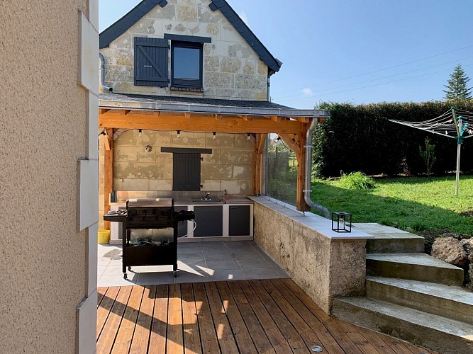 Gîte avec piscine intérieure_la Chartre sur le Loir