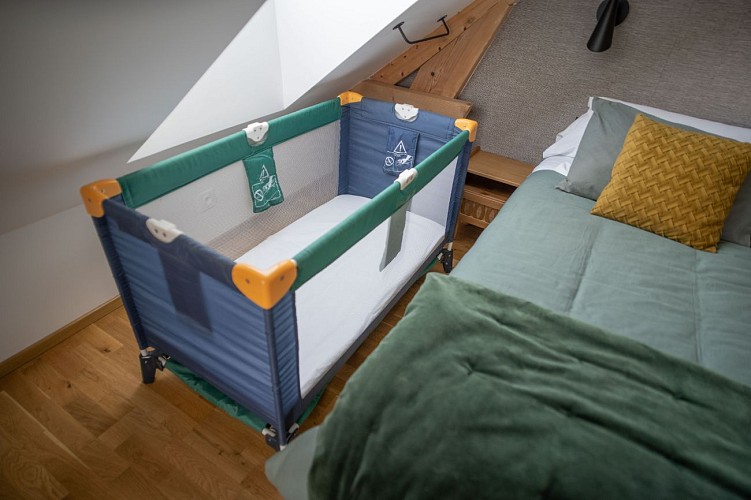 Lit Bébé sur demande