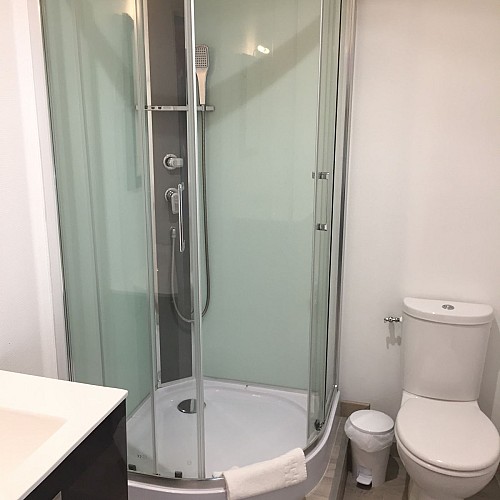 SALLE DE DOUCHE RODIN 1