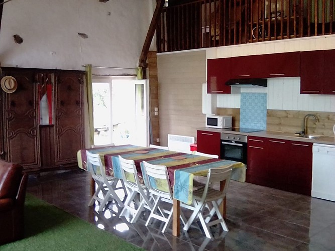 Le coin salle-à-manger cuisine