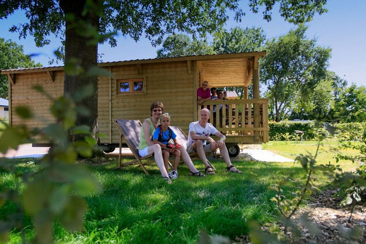 Camping l'hippodrome chalet