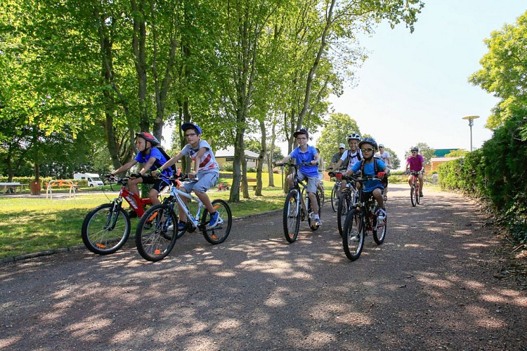 Camping l'hippodrome randonneurs vélos