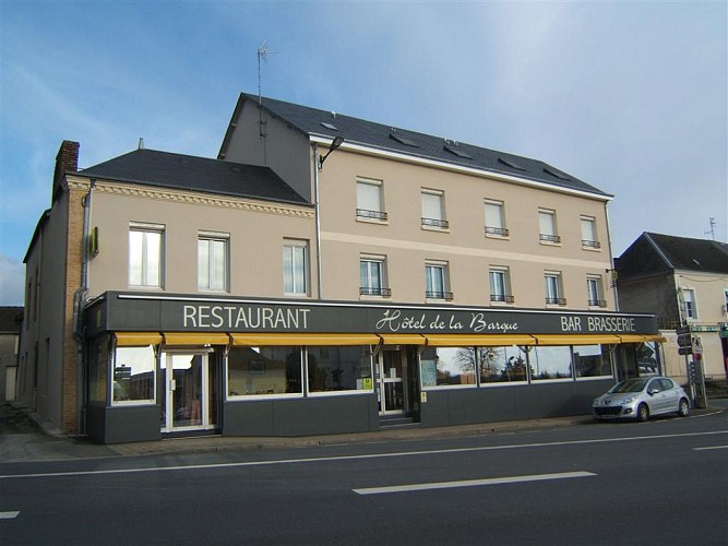hotel-la-barque-beaumont-72-hot-1