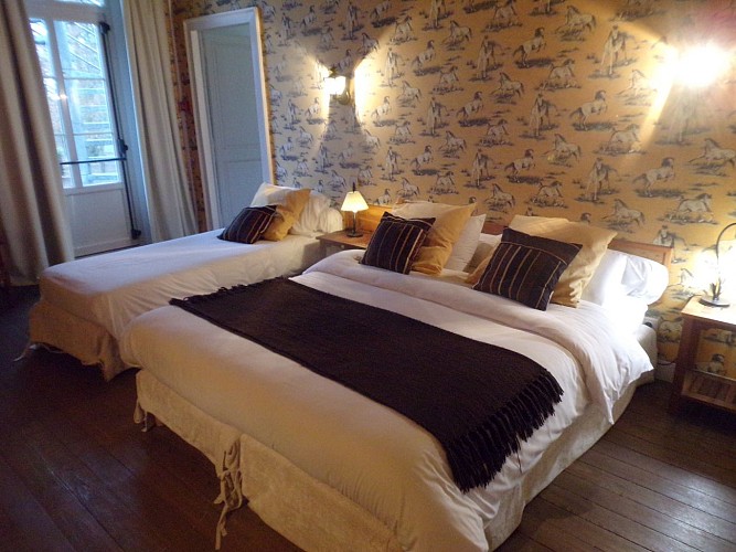 Chambre 3 personnes "G.SAND"